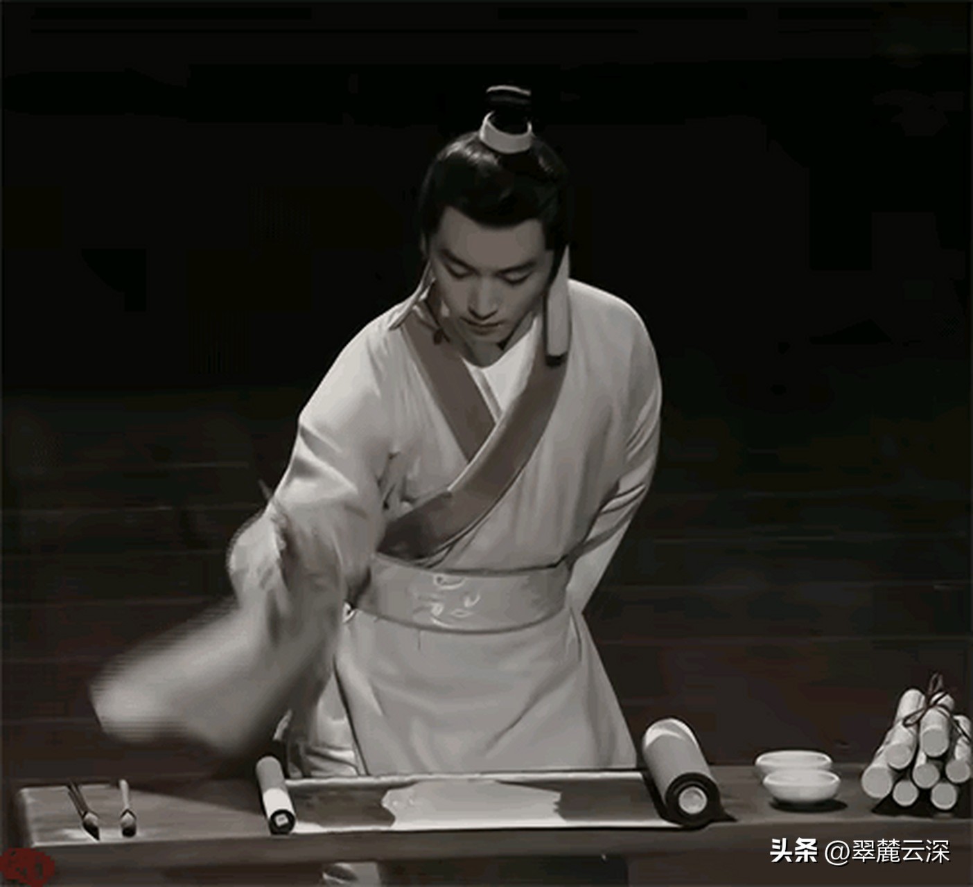 蝶恋花柳永赏析情感_宋词蝶恋花十首_宋词蝶恋花赏析